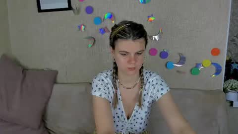 Snapshot of zorianaa_ chatting on June 21, 8:22 pm Zoriana online show from June 21, 8:22 pm