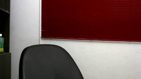 zoro_00 online show from November 8, 12:44 am