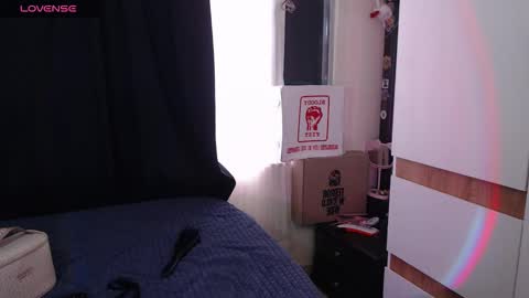 Snapshot of zowi_hottiee chatting on November 26, 11:55 am cintya kors online show from November 26, 11:55 am