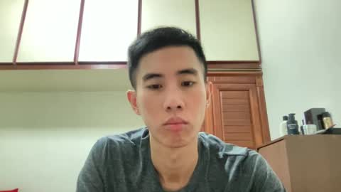 Snapshot of zseszsesz chatting on December 2, 3:36 pm Z online show from December 2, 3:36 pm