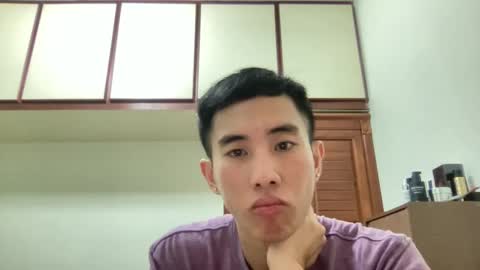 Snapshot of zseszsesz chatting on December 11, 3:05 pm Z online show from December 11, 3:05 pm