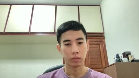 Snapshot of zseszsesz chatting on December 14, 3:51 am Z online show from December 14, 3:51 am