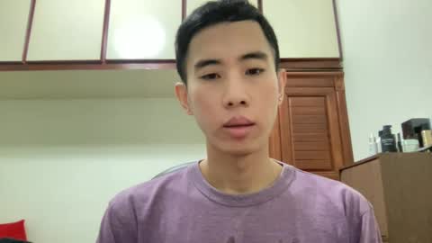 Snapshot of zseszsesz chatting on December 15, 3:02 am Z online show from December 15, 3:02 am