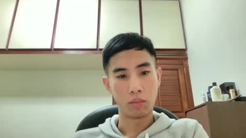 Snapshot of zseszsesz chatting on December 26, 4:25 pm Z online show from December 26, 4:25 pm