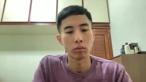 Snapshot of zseszsesz chatting on December 31, 4:14 pm Z online show from December 31, 4:14 pm