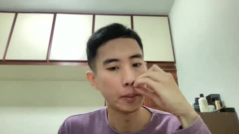 Snapshot of zseszsesz chatting on January 1, 3:56 am Z online show from January 1, 3:56 am