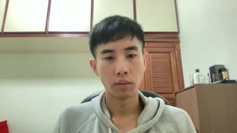 Snapshot of zseszsesz chatting on February 3, 3:17 pm Z online show from February 3, 3:17 pm