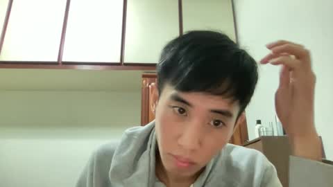 Snapshot of zseszsesz chatting on February 23, 3:08 pm Z online show from February 23, 3:08 pm