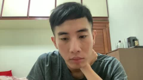 Snapshot of zseszsesz chatting on March 3, 3:20 pm Z online show from March 3, 3:20 pm