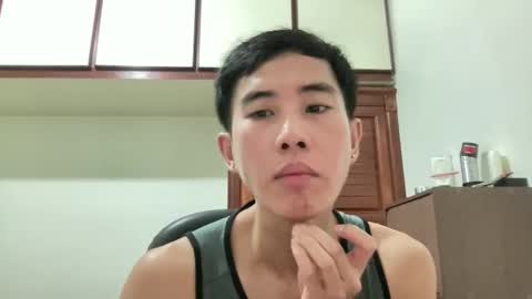 Snapshot of zseszsesz chatting on October 12, 3:44 pm Z online show from October 12, 3:44 pm