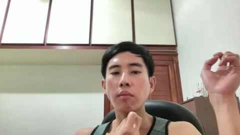 Snapshot of zseszsesz chatting on October 19, 9:43 am Z online show from October 19, 9:43 am