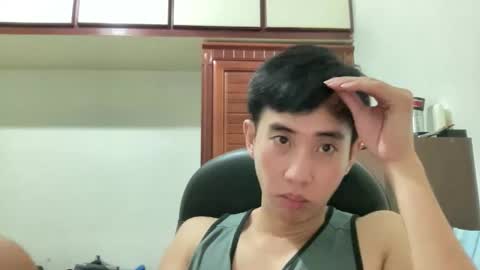 Snapshot of zseszsesz chatting on October 21, 3:57 pm Z online show from October 21, 3:57 pm