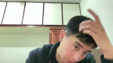 Snapshot of zseszsesz chatting on February 7, 4:00 pm Z online show from February 7, 4:00 pm