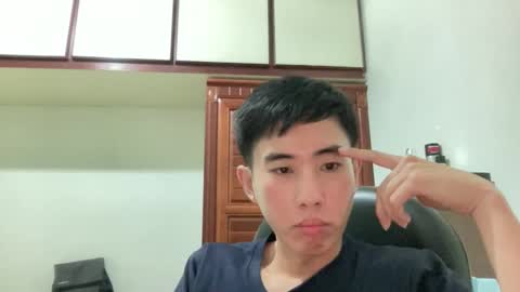 Snapshot of zseszsesz chatting on April 4, 2:14 pm Z online show from April 4, 2:14 pm