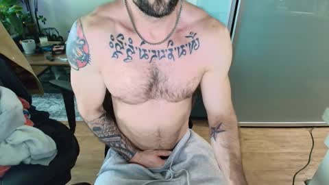 Zuko online show from March 8, 4:22 pm