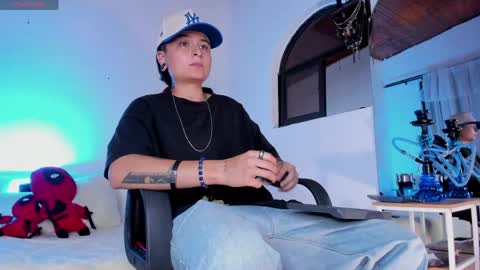 Snapshot of zuryramirez_ chatting on May 29, 8:29 pm Zury Ramirez online show from May 29, 8:29 pm