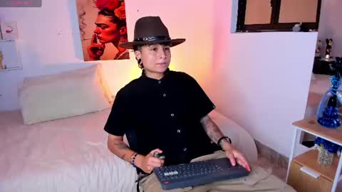 Snapshot of zuryramirez_ chatting on June 16, 4:48 am Zury Ramirez online show from June 16, 4:48 am