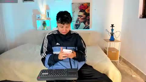Snapshot of zuryramirez_ chatting on July 12, 8:00 pm Zury Ramirez online show from July 12, 8:00 pm