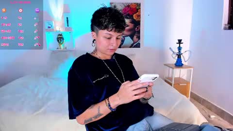 Snapshot of zuryramirez_ chatting on July 13, 10:56 pm Zury Ramirez online show from July 13, 10:56 pm