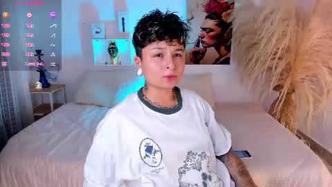 Snapshot of zuryramirez_ chatting on July 20, 7:49 pm Zury Ramirez online show from July 20, 7:49 pm