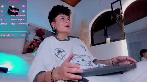 Snapshot of zuryramirez_ chatting on July 31, 10:09 pm Zury Ramirez online show from July 31, 10:09 pm