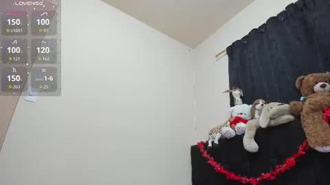 Snapshot of zusan_king_ chatting on July 31, 12:32 am Im Zusan My schedule is from 1030pm to 430 am colombian time online show from July 31, 12:32 am
