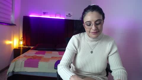 Zuzana21 online show from December 17, 1:38 pm