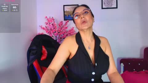 Snapshot of zuzana21 chatting on July 1, 1:02 pm Zuzana21 online show from July 1, 1:02 pm