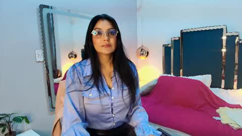 Snapshot of zuzana21 chatting on July 28, 1:21 pm Zuzana21 online show from July 28, 1:21 pm