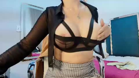 Snapshot of zuzana21 chatting on July 30, 2:49 pm Zuzana21 online show from July 30, 2:49 pm