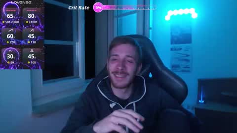 Snapshot of zuzmosfokafasz chatting on November 24, 9:36 pm Zuzmoe online show from November 24, 9:36 pm