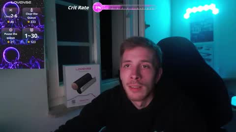 Snapshot of zuzmosfokafasz chatting on December 2, 9:21 pm Zuzmoe online show from December 2, 9:21 pm