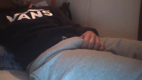 Snapshot of zyggy87 chatting on November 20, 5:29 am zyggy87 online show from November 20, 5:29 am