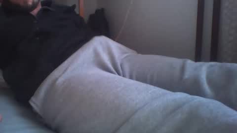 Snapshot of zyggy87 chatting on December 2, 8:08 am zyggy87 online show from December 2, 8:08 am