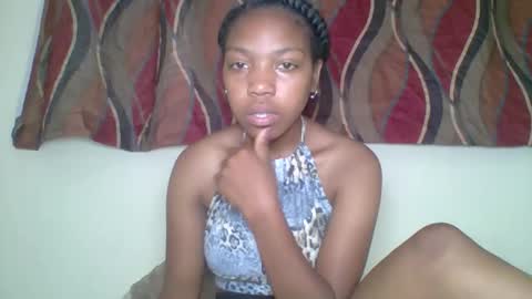 zyraelle_01 online show from April 30, 7:42 pm