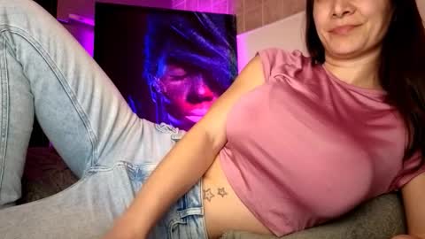 zzarraaa online show from February 5, 6:56 pm