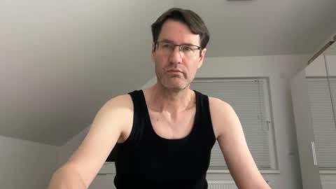 zzz123_cam online show from April 19, 3:11 pm