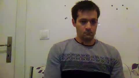 Snapshot of zzzzzzz41 chatting on December 25, 3:49 pm zzzzzzz41 online show from December 25, 3:49 pm