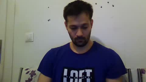 Snapshot of zzzzzzz41 chatting on January 8, 2:35 pm zzzzzzz41 online show from January 8, 2:35 pm