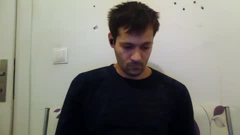 Snapshot of zzzzzzz41 chatting on January 30, 2:25 pm zzzzzzz41 online show from January 30, 2:25 pm