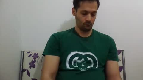 zzzzzzz41 online show from November 24, 1:33 pm