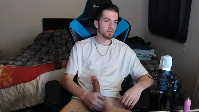 Snapshot of AlbanerYaro45 chatting on February 26, 6:00 pm AlbanerYaro45 online show from February 26, 6:00 pm