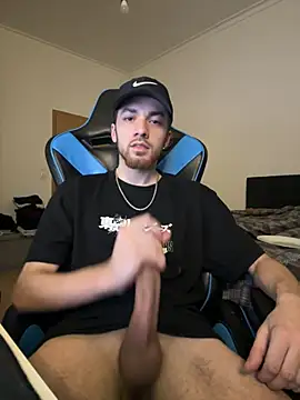 Snapshot of AlbanerYaro45 chatting on March 3, 4:35 pm AlbanerYaro45 online show from March 3, 4:35 pm