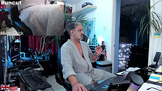 OnlineBossUK online show from September 17, 6:04 am