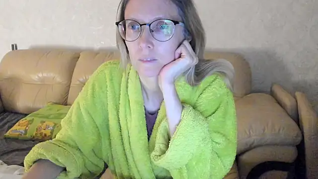 angelmommu online show from March 19, 5:17 pm