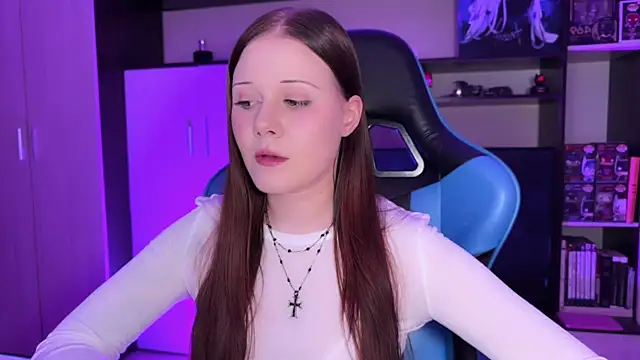 jasminevine online show from May 3, 1:55 am
