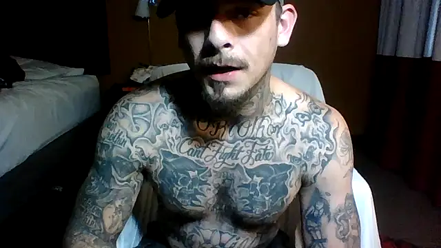 Snapshot of DADDY_KANE8--- chatting on December 28, 8:15 pm DADDY KANE8--- online show from December 28, 8:15 pm