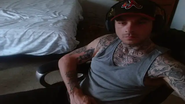Snapshot of DADDY_KANE8--- chatting on July 9, 7:51 pm DADDY KANE8--- online show from July 9, 7:51 pm
