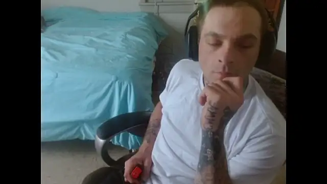 Snapshot of DADDY_KANE8--- chatting on July 16, 4:46 pm DADDY KANE8--- online show from July 16, 4:46 pm