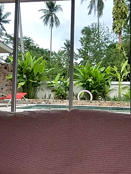 Snapshot of Helena_Karel chatting on September 27, 9:14 am Helena Karel online show from September 27, 9:14 am